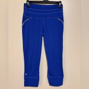 Athleta Capri Leggings Crop Pants Size Extra Small Royal Blue. Nice!